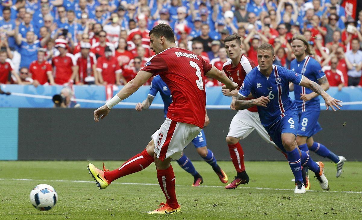 德国鏖战日本，凯恩状态火热