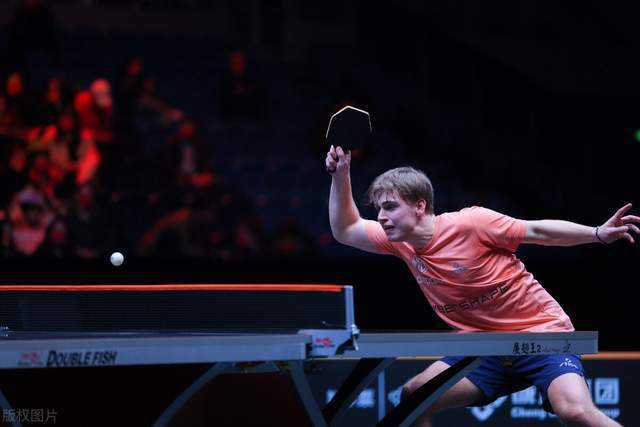 瑞典队翻盘日本队，波尔带队取胜