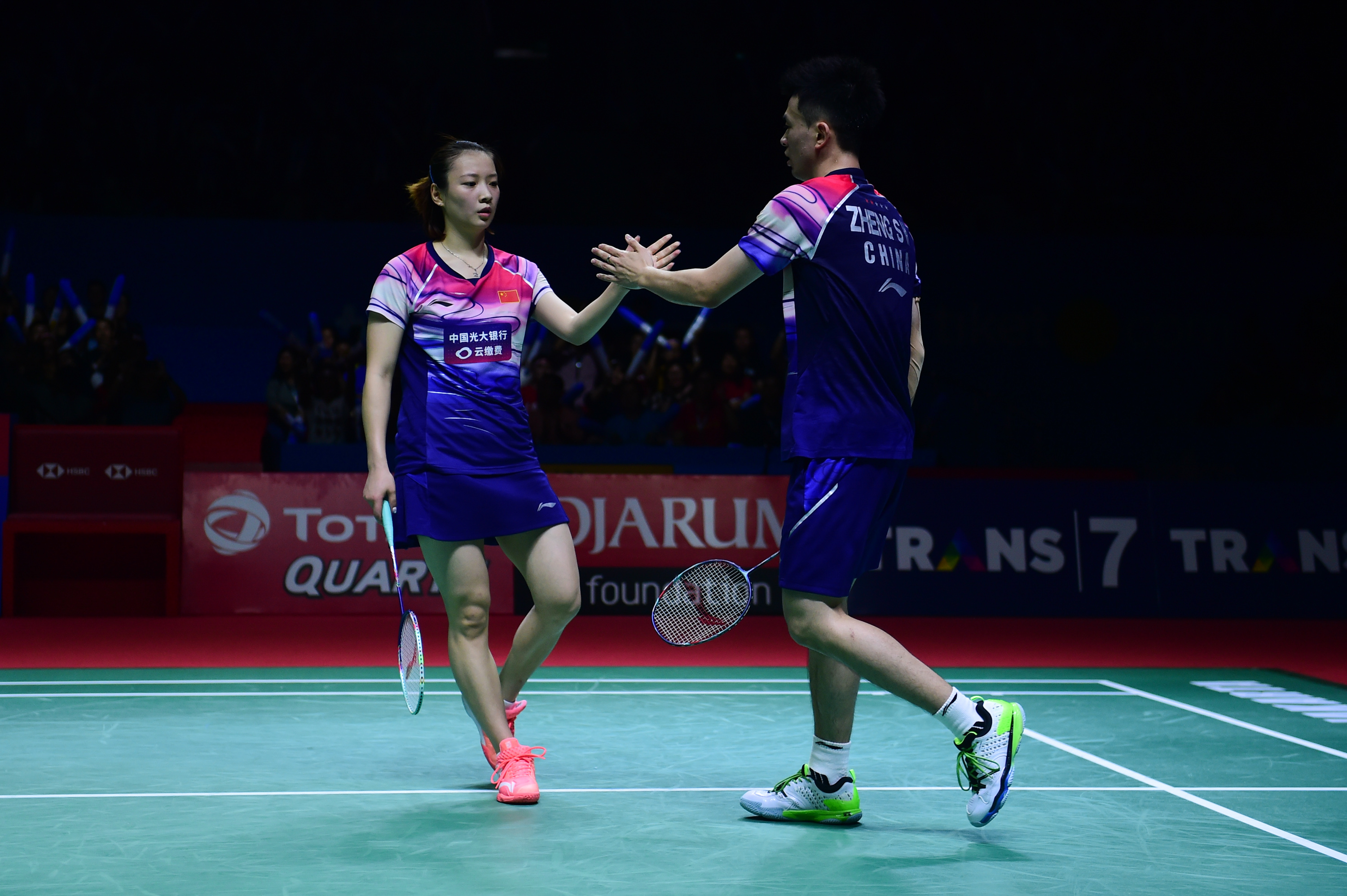 日本队鏖战印尼队,郑思维点燃赛场 日本队鏖战印尼队,郑思维点燃赛场