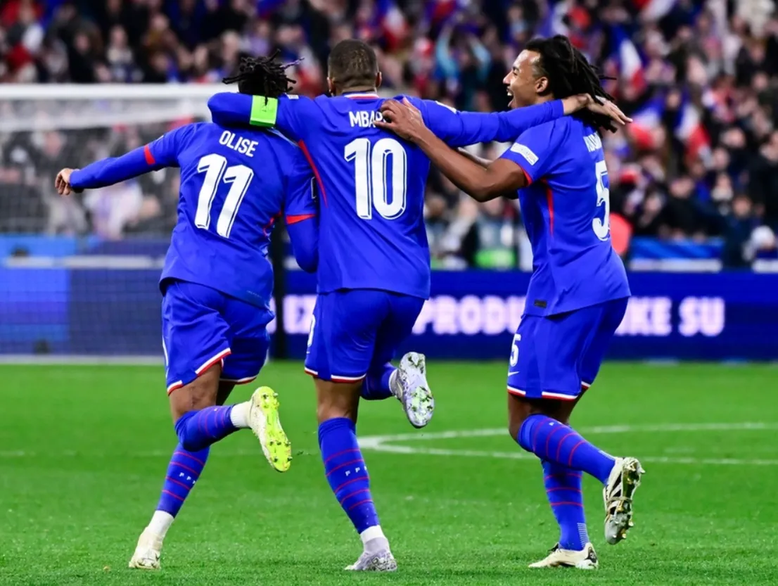 法国队险胜瑞典队，张本智和统治全场