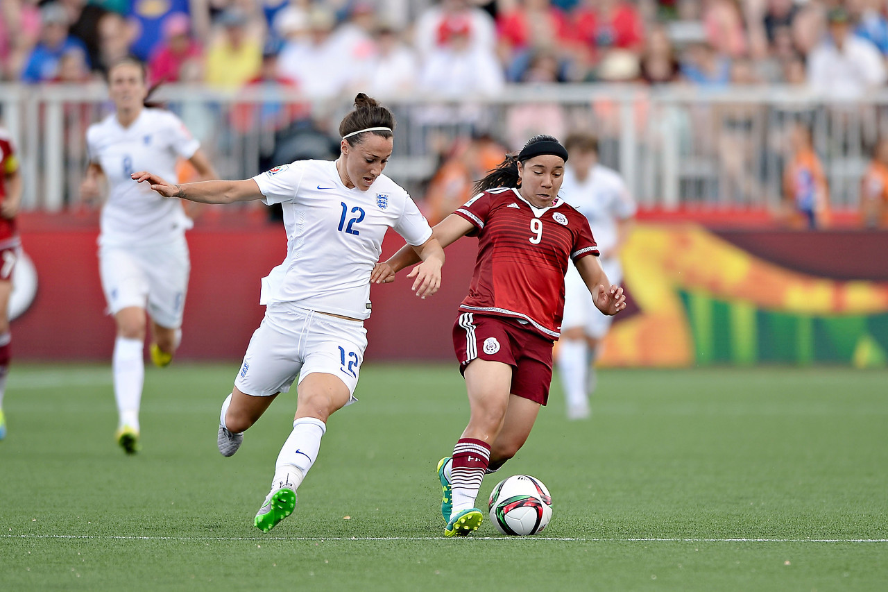 英格兰羽毛球队鏖战泰国羽毛球队，戴资颖打破历史纪录