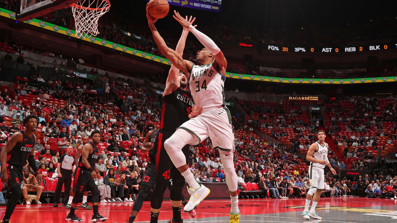 辽宁队鏖战火箭，字母哥高光表现