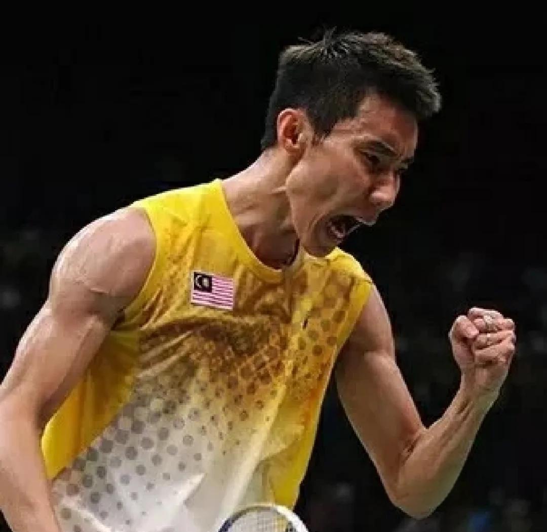 英格兰羽毛球队力克印尼羽毛球队，李宗伟爆发神勇