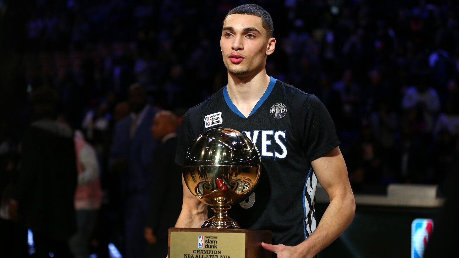 跨界焦点,当NBA季后赛遇上欧联杯—威尔士球队如何拿下塞维利亚杯