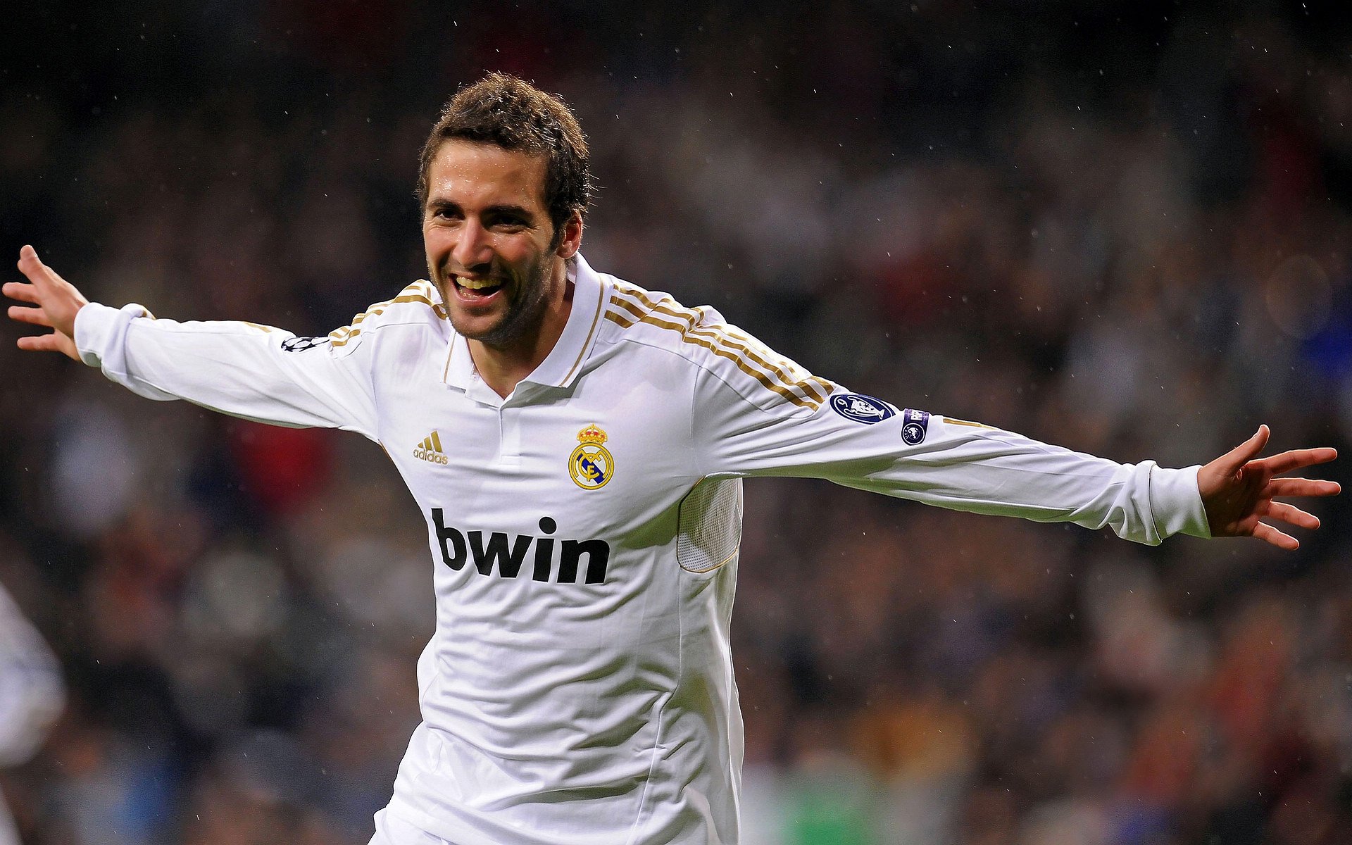 当东方新锐碾压纽约豪门，库里式惊艳在深圳队重现